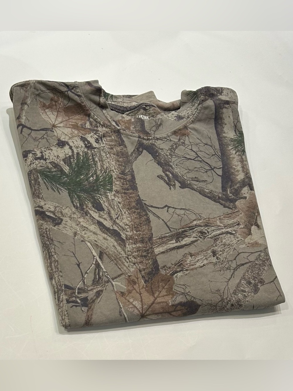 Hollister Men's heavyweight Boxy fit short Sleeve Camo Tee